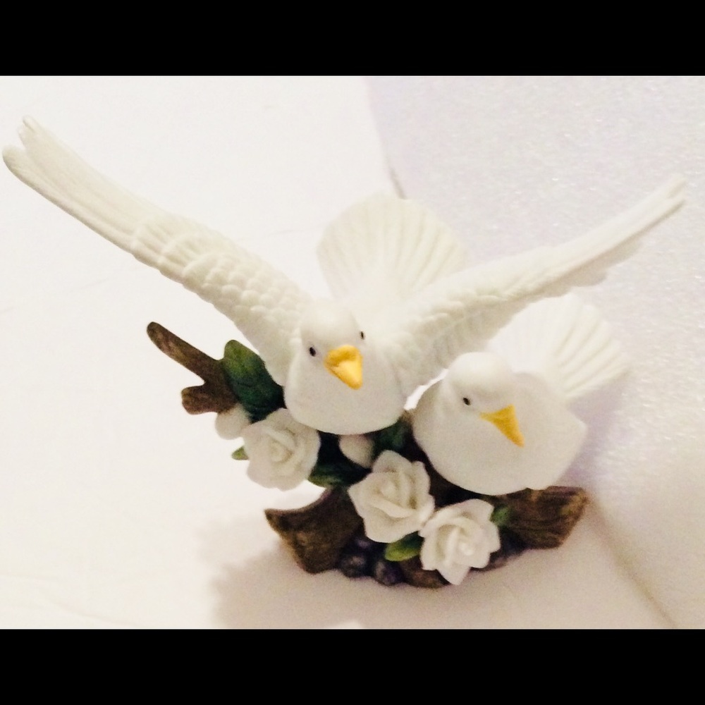 Anniversary Doves Resin Figurine Roman Inc.